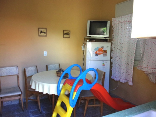 Casa 3 Amb + Departamento 1 Amb F: 6455
