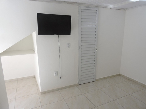 Imagem 9 de 16 de Apartamento Para Aluguel, 1 Dormitórios, Santa Tereza - Porto Alegre - 2021