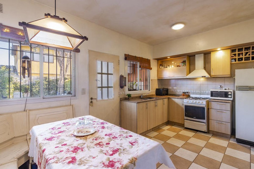 Venta - Ph Duplex Tipo Casa 5 Ambientes Con Cochera Y Pileta - Villa Adelina, San Isidro