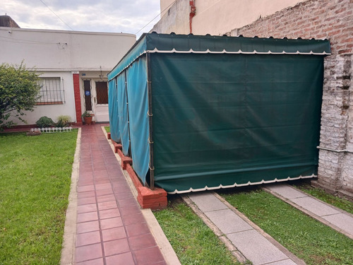 Casa En Venta En Caseros