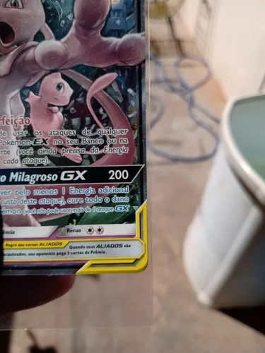 Copag - Pokémon - E como força é algo que não falta nesse baralho, ainda  temos o Mew & Mewtwo GX 😎 Essa carta está aqui para correr da fraqueza à  Pokémon