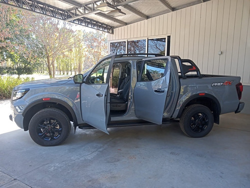 Imagen 6 de 15 de Nissan Frontier X Gear 4x4 At Linea 2022 #05 Entrega Ya