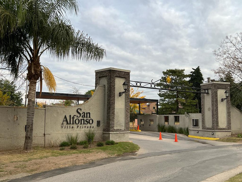 Casa En Barrio Cerrado San Alfonso - 3 Dorm Y Pileta