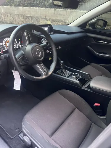 Mazda 3 2.0 Touring