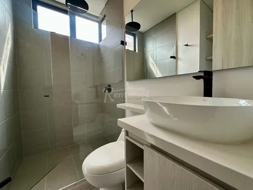 Apartaestudio En Arriendo En Los Naranjos. Cod A776119
