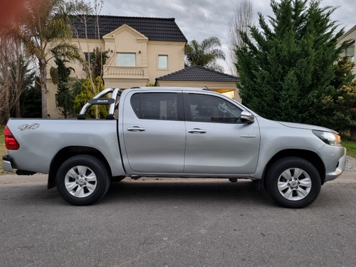 Imagen 5 de 16 de Toyota Hilux