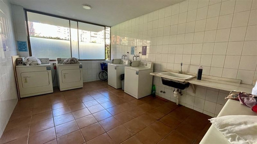 Imagen 25 de 28 de Departamento En Venta De 4 Dorm. En Las Condes