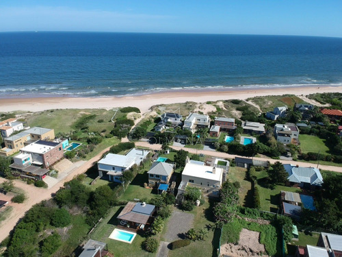 Casa En Punta Ballena, Tio Tom