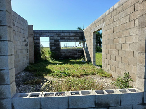 Terreno | 700 M² | Olvieros | Solares Norte