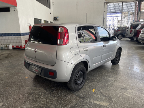 Fiat Uno 1.0 EVO VIVACE 8V FLEX 4P MANUAL