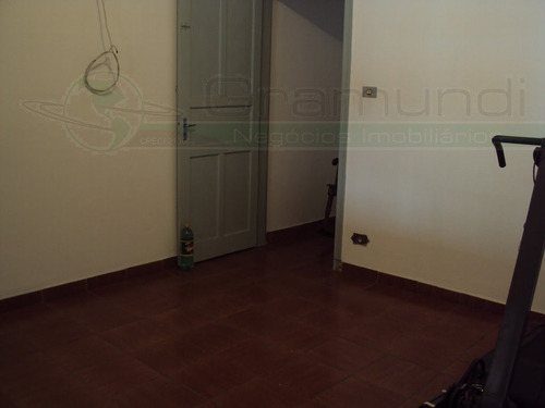 Casa Térrea Para Venda, 2 Dormitório(s), 110.0m² - 4040