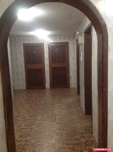Imagen 2 de 8 de Best House Vende Apartamento Urb Quenda Los Teques