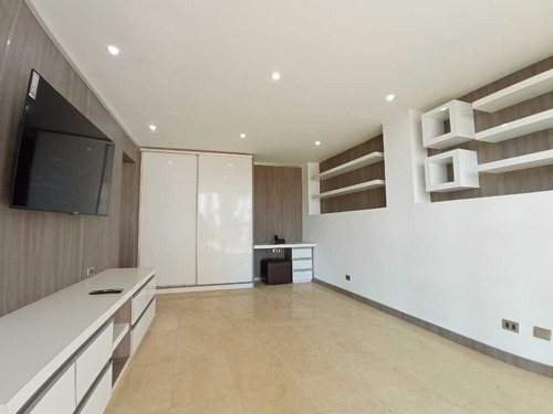 Imagen 24 de 29 de Se Vende Casa 900 M² 6h/7b/10pe La Lagunita