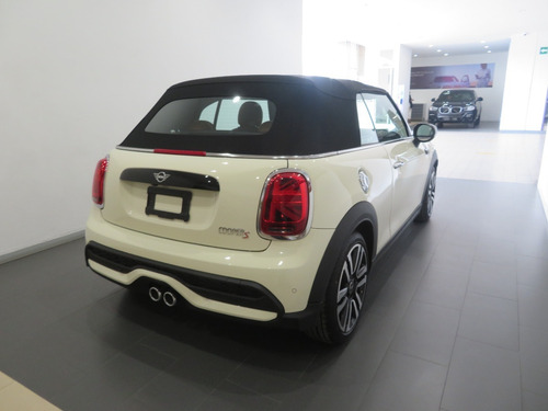 Imagen 3 de 10 de Mini Convertible Iconic 2022