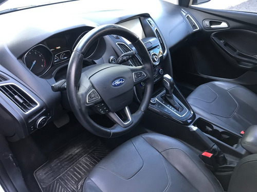 Ford Focus Titanium 2.0l At Año 2016 - Liv Motors