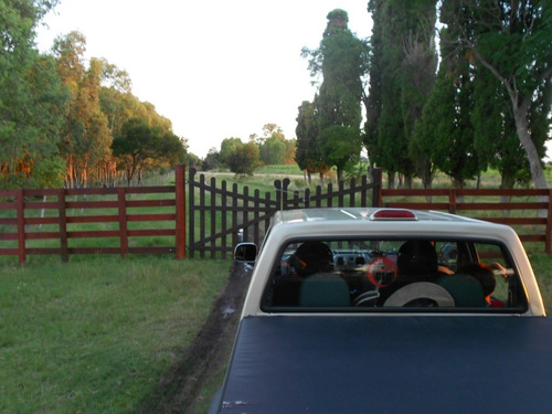 Imagen 3 de 14 de Campo 17 Has Con Gran Casco En Florida