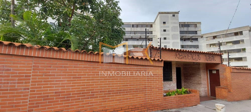 Apartamento En Venta A 300 Metros De La Redoma De Las Minas , Caracas