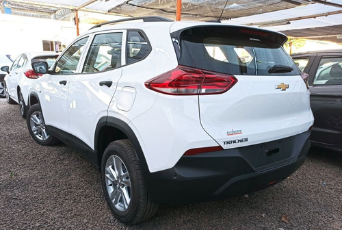 Imagen 3 de 11 de Chevrolet Tracker 1.2 Turbo Manual / Nueva Linea