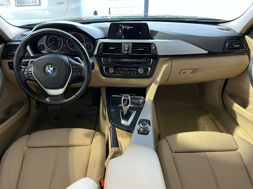 BMW Serie 3 2.0 Active Flex Aut. 4p