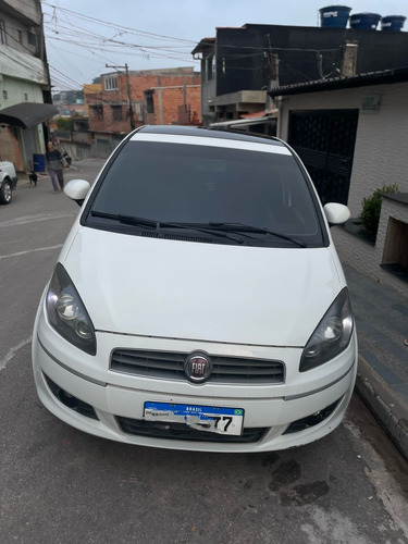 Fiat Idea 1.8 16v Sporting Flex Dualogic 5p