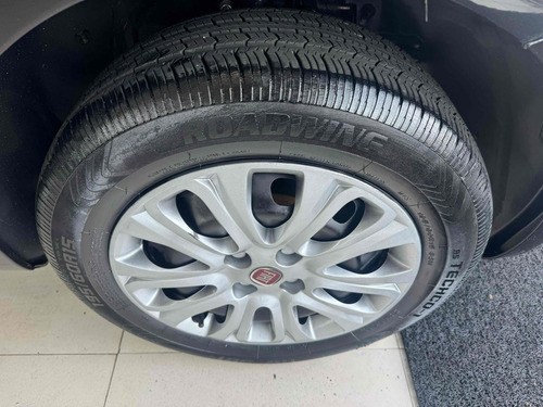 Fiat Punto 1.4 ELX 8V FLEX 4P MANUAL