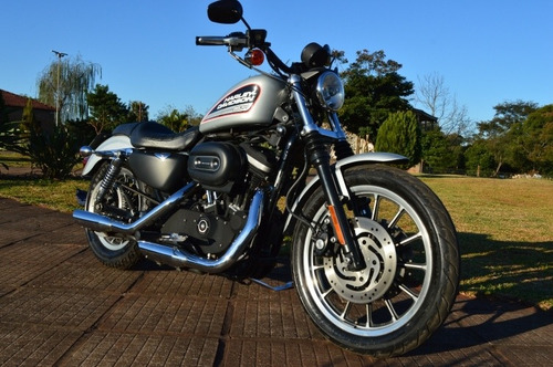 Imagem 7 de 8 de Harley Davidson 883r