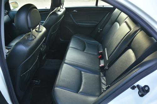 Imagen 9 de 11 de Mercedes Benz C 220 Cdi Automático Secuencial.año 2004.