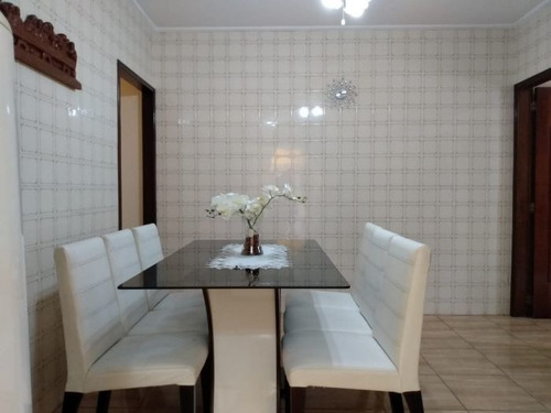 Casa À Venda Na Rua Engenheiro Wilson Houck, Jardim Da Glória, Taboão Da Serra - Sp - Liv-10676