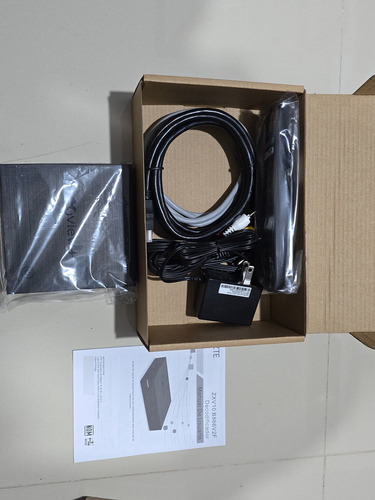 Zte Tv Box Xview + ( Nuevas) Negro Estándar (Usado)