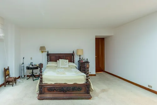 Apartamento En Arriendo En Los Rosales. Cod A12562
