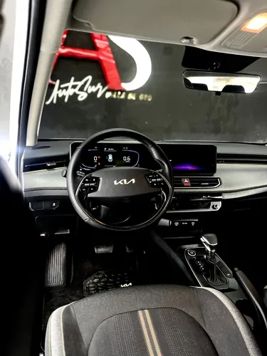 Kia K3 Cross 1.6 Zenith