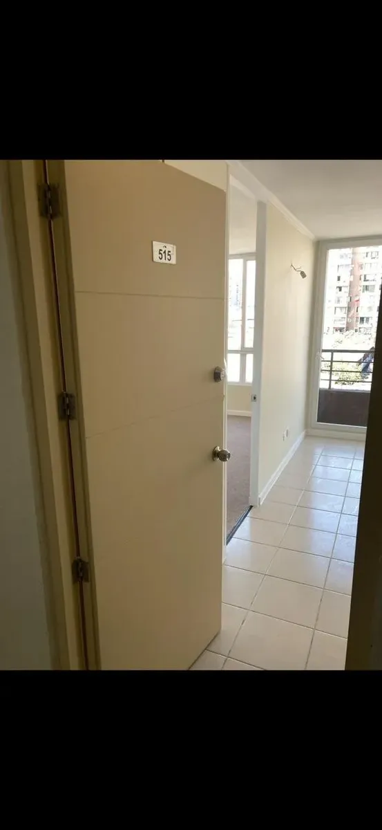 Imagen 2 de 20 de Vendo Departamento 1d-1b A Pasos Del Metro Parque Ohiggins