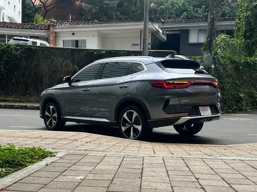 BYD Song Plus 1.5 Dm-I Gl