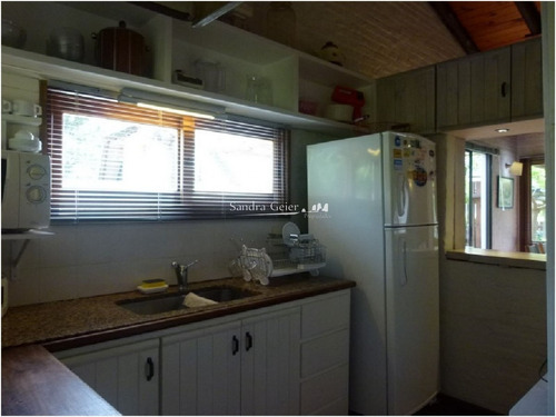 Zona De Pinares- Ref: 1404