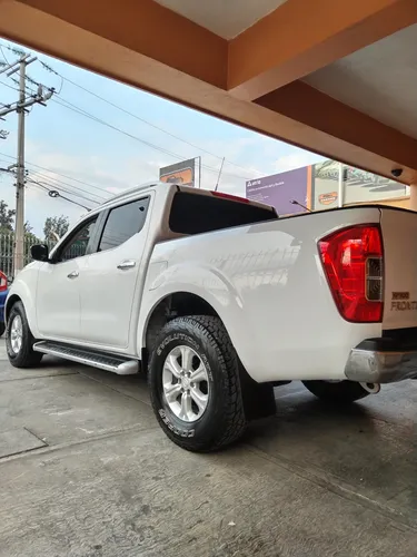 Nissan NP300 Frontier 2.5 Le Aa Mt