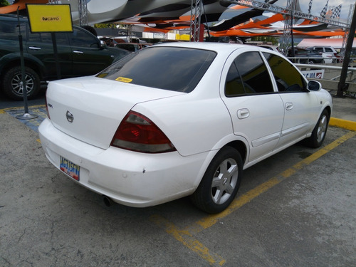 Imagen 6 de 13 de Nissan Almera