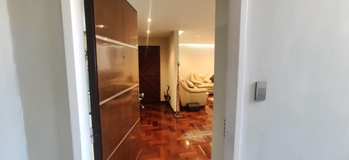 Imagen 4 de 26 de Apartamento Totalmente Remodelado Cumbres De Curumo Mls #22-17747 Wilfredo Bazan