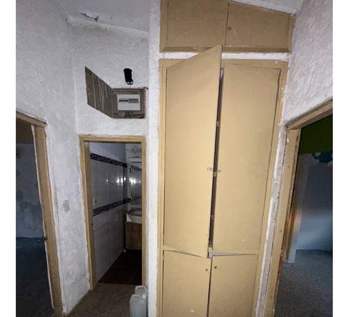 Casa A Reciclar En Atlántida Con Vista A Playa