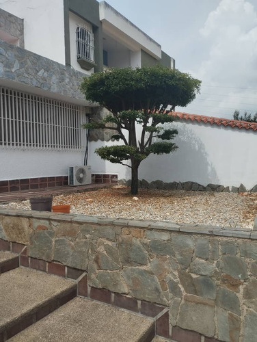 En Venta Moderna Casa Quinta En La Trigaleña 380mts. Calle Cerrada (cv)