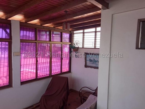 Imagen 18 de 30 de Casas En Venta El Trigal Cabudare 22-12697 /m