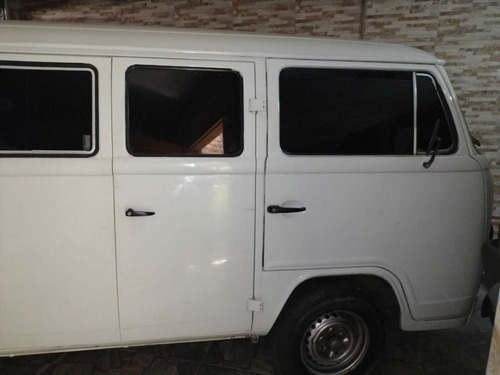 Imagem 4 de 5 de Kombi Volkswagen 1.6 Branca 94'