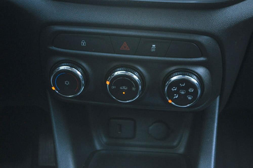Chevrolet Tracker LTZ 1.0 TURBO AT