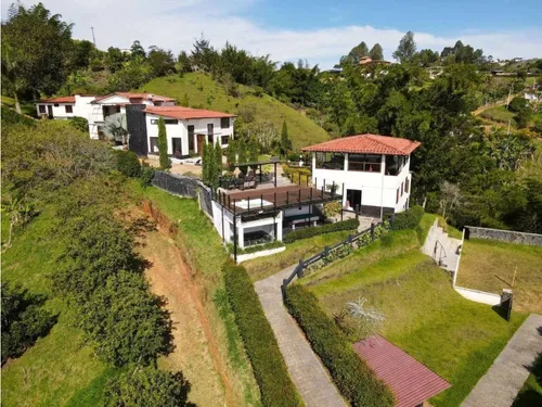 Espectacular Finca En Venta Guatape
