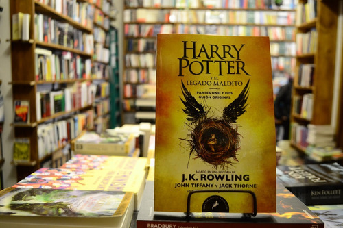 Harry Potter Y El Legado Maldito. J. K. Rowling.