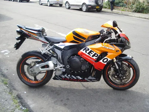 Cbr 1000 Rr