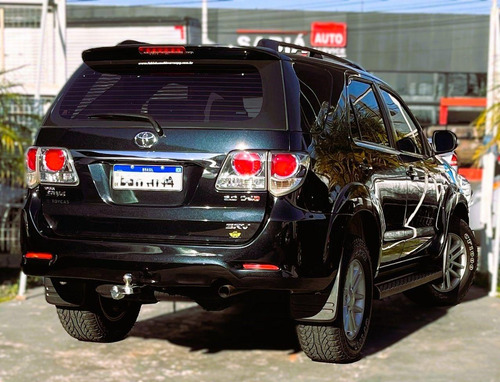 Toyota Hilux Sw4 3.0 Srv 4x4 16v Turbo Intercooler Diesel 4p Aut