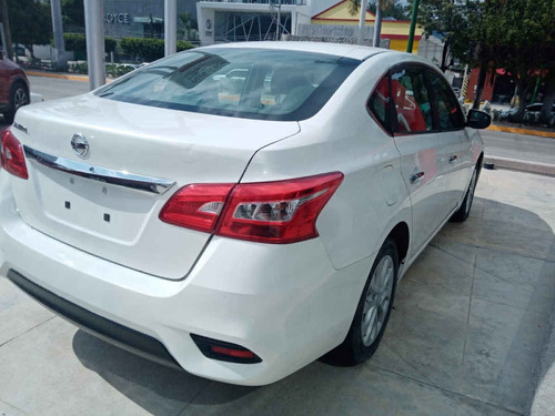 Imagen 5 de 15 de Nissan Sentra 2019 4p Advance L4/1.8 Man