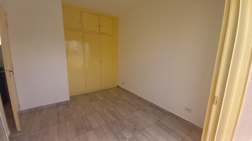 Departamento 2 Ambientes Con Balcon Terraza