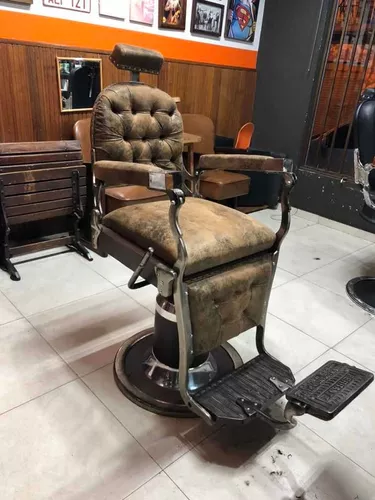 Vendo Cadeira de barbeiro - Ferrante - Outros itens para comércio e  escritório - Contenda 1250259548