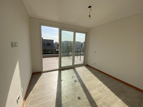 Imagen 6 de 30 de Brisas De Adrogué - Casa A Estrenar